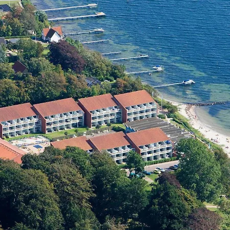 Xxxii Apartment